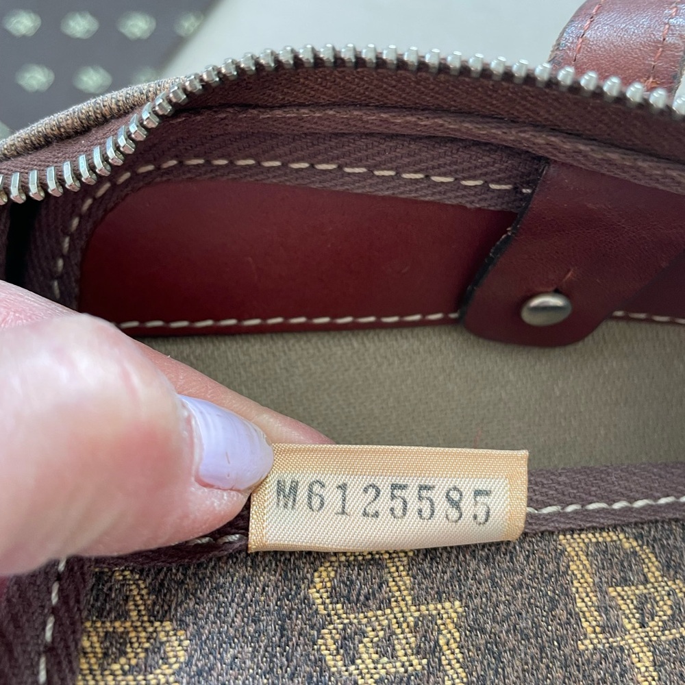Dooney&Bourke Bag - Picture 11 of 11